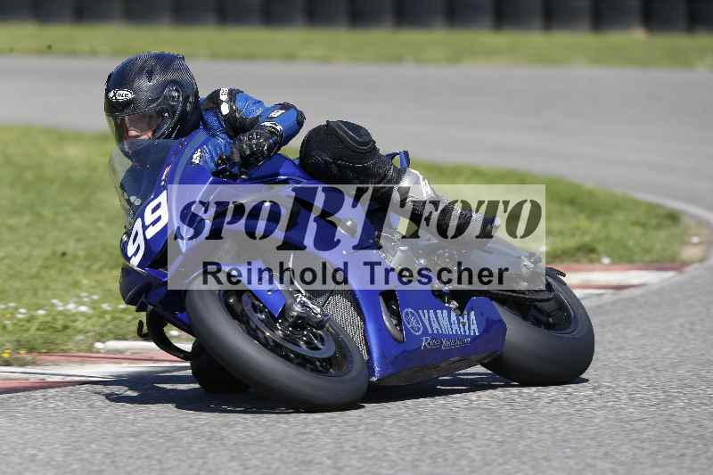 /43 08.08.2025 Discover the Bike ADR/Race 3 rot/99